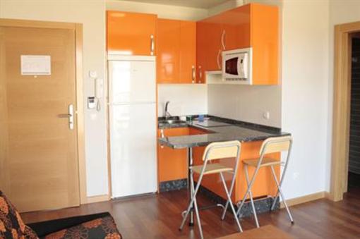 фото отеля Apartamentos Emilia Feo