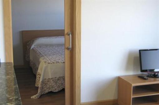 фото отеля Apartamentos Emilia Feo