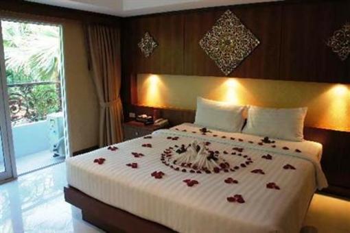 фото отеля Rayaburi Hotel Patong Phuket