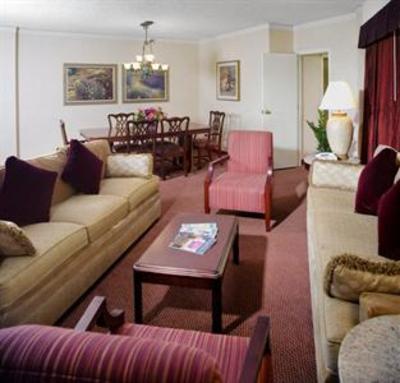 фото отеля Embassy Suites Hotel Dallas Love Field