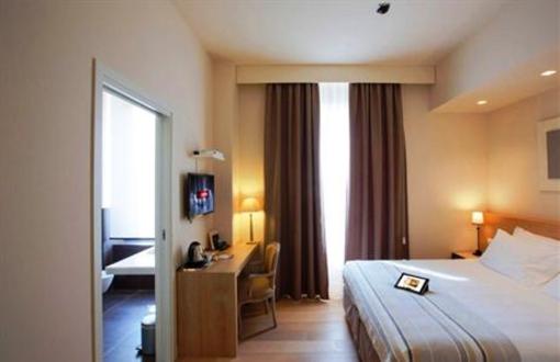 фото отеля Hotel 900