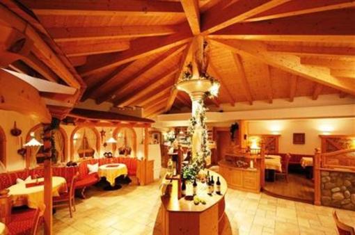 фото отеля Garni Hotel Mirabel