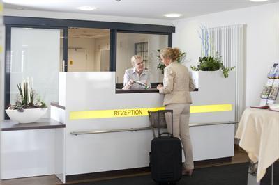 фото отеля Rosa-Flesch-Tagungszentrum