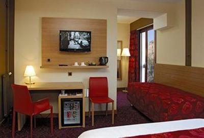 фото отеля Hotel de la Tour Maje