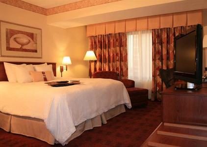 фото отеля Hampton Inn - St. Louis Downtown at the Gateway Arch