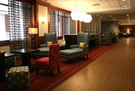 фото отеля Hampton Inn - St. Louis Downtown at the Gateway Arch