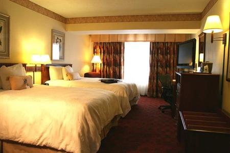 фото отеля Hampton Inn - St. Louis Downtown at the Gateway Arch