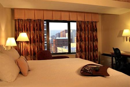 фото отеля Hampton Inn - St. Louis Downtown at the Gateway Arch