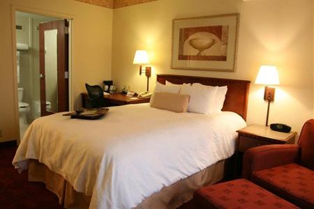 фото отеля Hampton Inn - St. Louis Downtown at the Gateway Arch