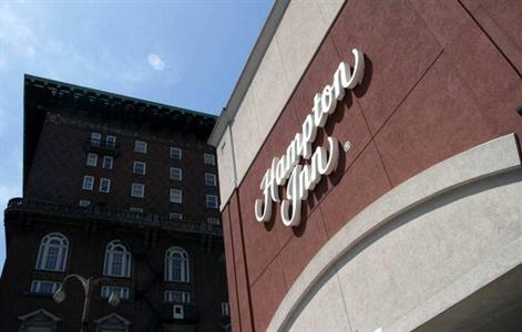 фото отеля Hampton Inn - St. Louis Downtown at the Gateway Arch