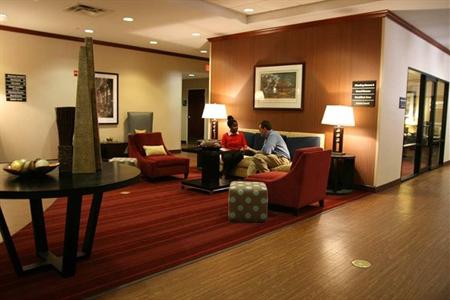 фото отеля Hampton Inn - St. Louis Downtown at the Gateway Arch