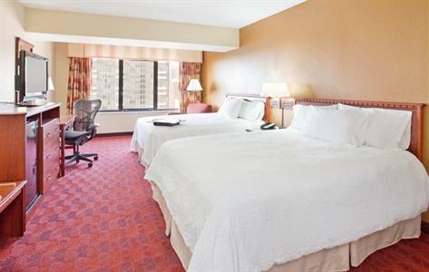 фото отеля Hampton Inn - St. Louis Downtown at the Gateway Arch
