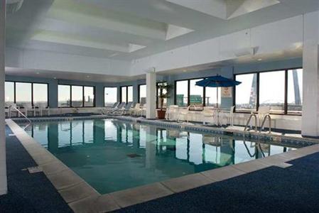 фото отеля Hampton Inn - St. Louis Downtown at the Gateway Arch