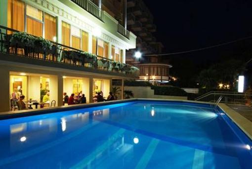 фото отеля Mona Lisa Hotel