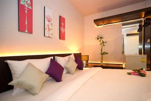 фото отеля Urban Patong Hotel Phuket