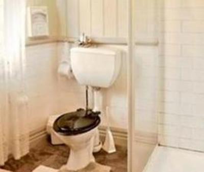 фото отеля Two Story Guesthouse