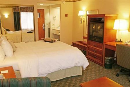 фото отеля Hampton Inn San Francisco Airport
