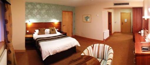 фото отеля Durkin's Guesthouse Ballaghaderreen