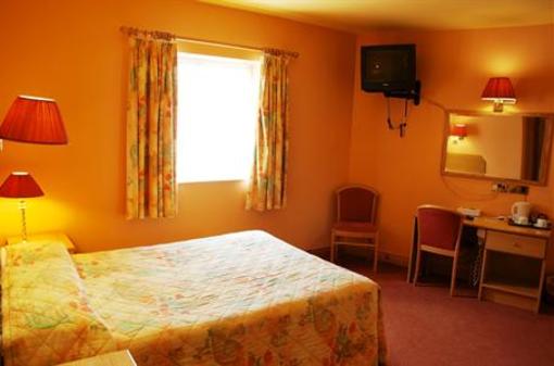 фото отеля Durkin's Guesthouse Ballaghaderreen