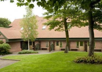 фото отеля YHA Sherwood Forest