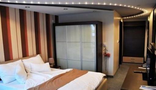 фото отеля Biser Hotel Derventa