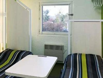 фото отеля Hotel F1 Montpellier Ouest Villeneuve-les-Maguelone