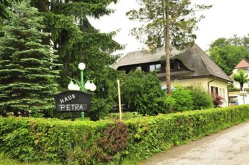фото отеля Haus Petra
