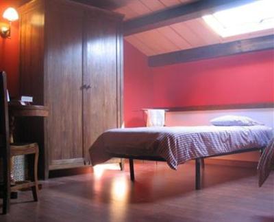 фото отеля Apartamentos La Estibialla Campo