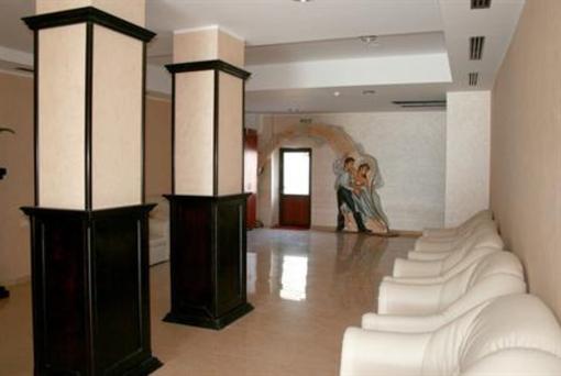 фото отеля Doina Hotel Targu Neamt