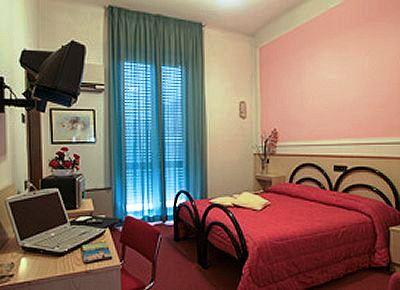 фото отеля Hotel Napoleon Tavazzano con Villavesco