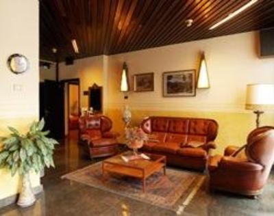 фото отеля Hotel Napoleon Tavazzano con Villavesco
