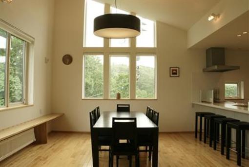фото отеля J House
