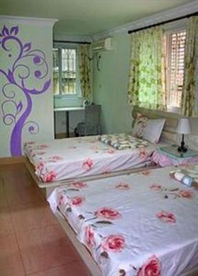 фото отеля Zengcuoan Tinghaixuan Coffe Hotel