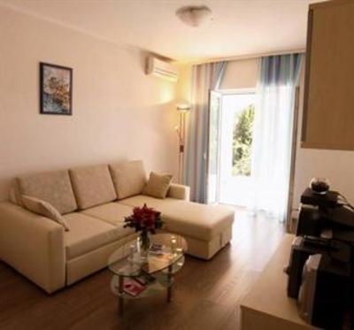 фото отеля Peric Apartments Cilipi