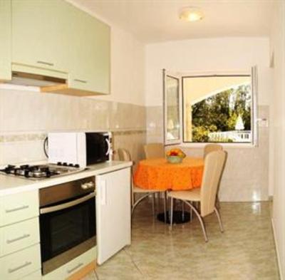 фото отеля Peric Apartments Cilipi