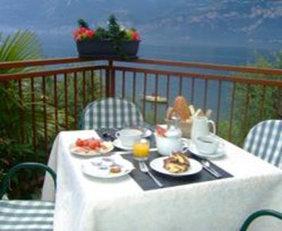 фото отеля Residence San Vito Brenzone