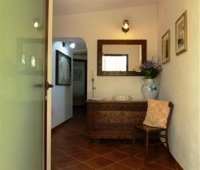 фото отеля Bed and Breakfast Cala Fuile