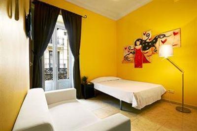 фото отеля Apartamentos Arenal Madrid