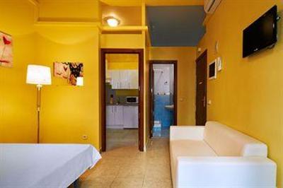 фото отеля Apartamentos Arenal Madrid