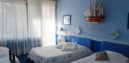 фото отеля Logis Hotel l'Abricotine