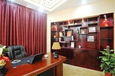 фото отеля Tianyi International Youth Hotel