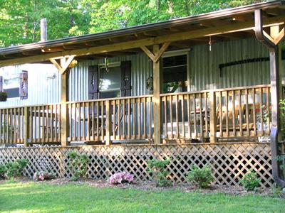 фото отеля Wolf Creek Farm B & B
