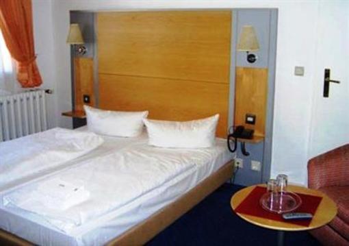 фото отеля Hotel Zum Strand