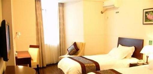 фото отеля Tinghao Hotel