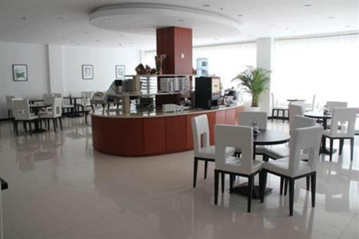 фото отеля Tinghao Hotel