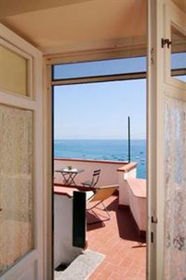 фото отеля San Giovanni a Mare