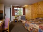 фото отеля Rocky Mountain Ski Lodge Canmore