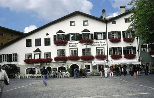 фото отеля Hotel Aquila Nera - Schwarzer Adler