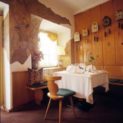 фото отеля Hotel Aquila Nera - Schwarzer Adler