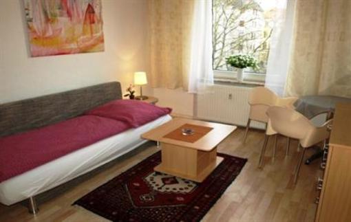 фото отеля Apartmenthouse Fahrbrucke Bremerhaven